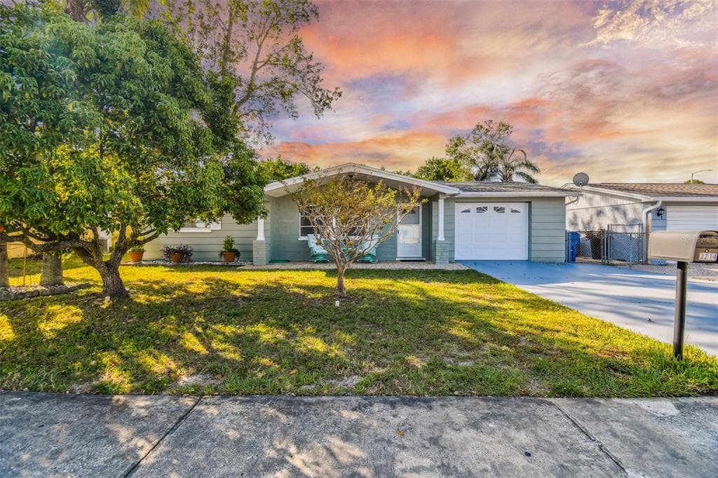 3214 BROMPTON DRIVE