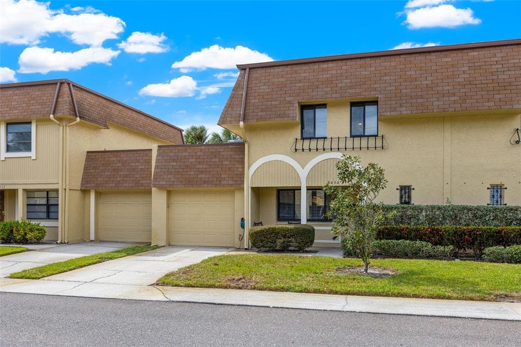 8434 17TH STREET N UNIT 13C ST PETERSBURG, FL 33702