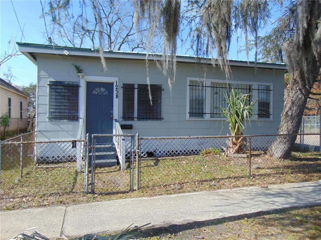 1238 CLEVELAND STREET JACKSONVILLE, FL 32209