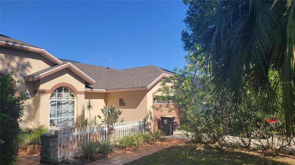 189 NEW MEXICO LANE DAVENPORT, FL 33897