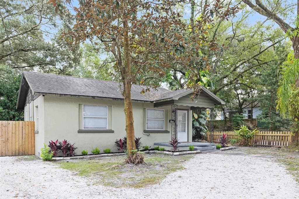 7701 N TALIAFERRO AVENUE TAMPA, FL 33604