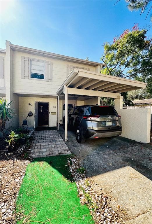 5118 TENNIS COURT CIRCLE TAMPA, FL 33617
