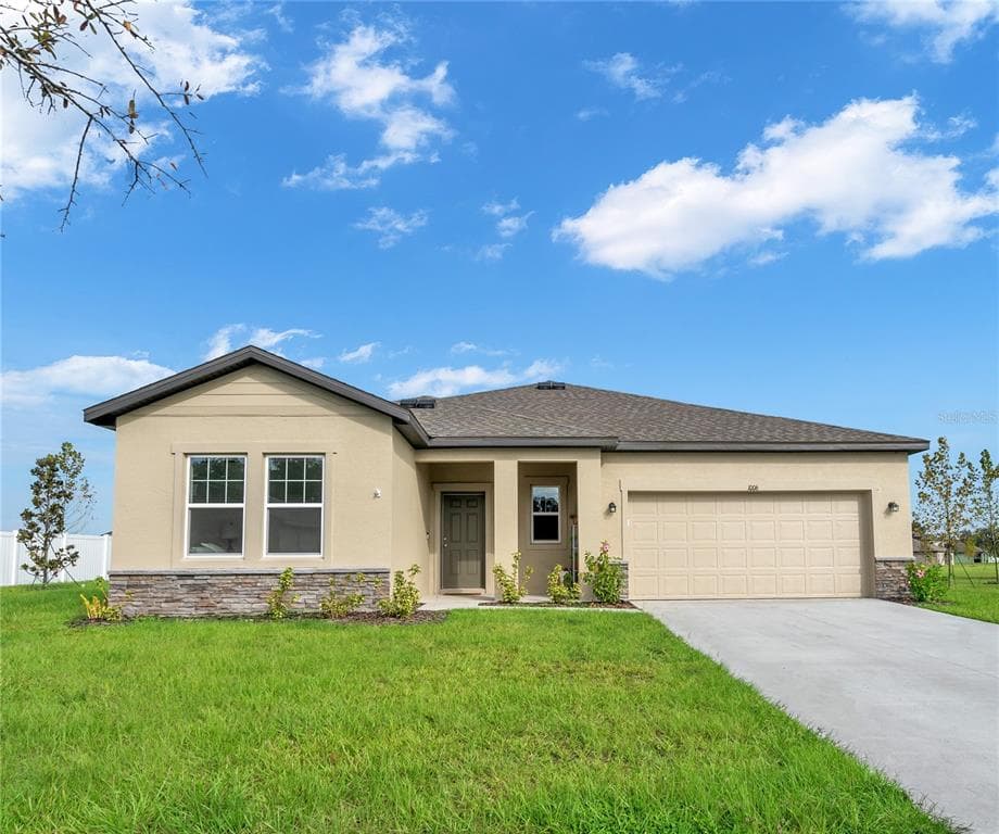 1006 SHIMMERING OAKS LANE