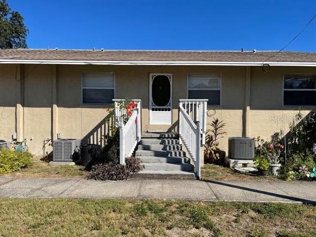 101 CYPRESS STREET TARPON SPRINGS, FL 34689