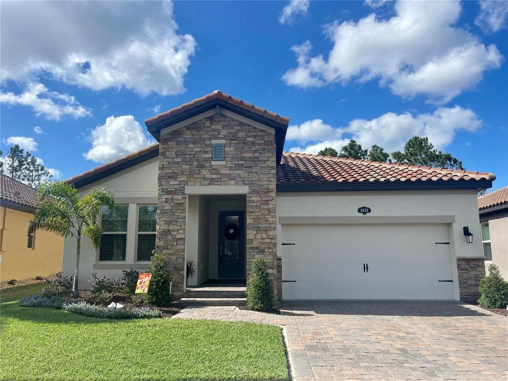4020 PRIMA LAGO CIRCLE LAKELAND, FL 33810