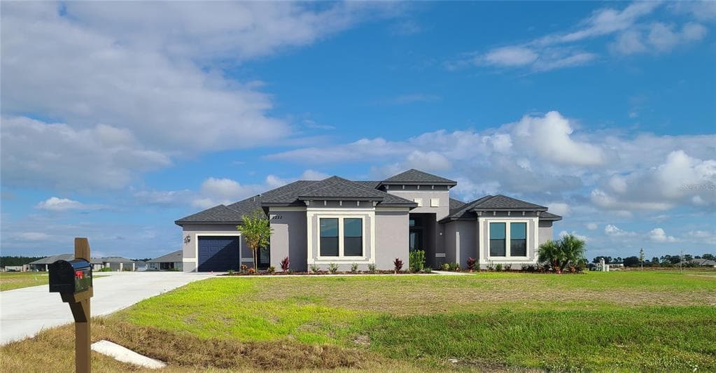 5222 LAKE TOSCANA DRIVE WIMAUMA, FL 33598