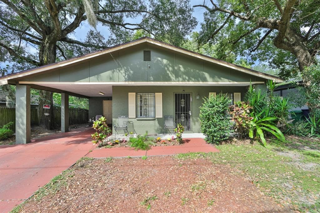 912 E YUKON STREET TAMPA, FL 33604