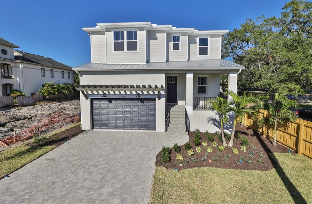 2705 W TRILBY AVENUE TAMPA, FL 33611