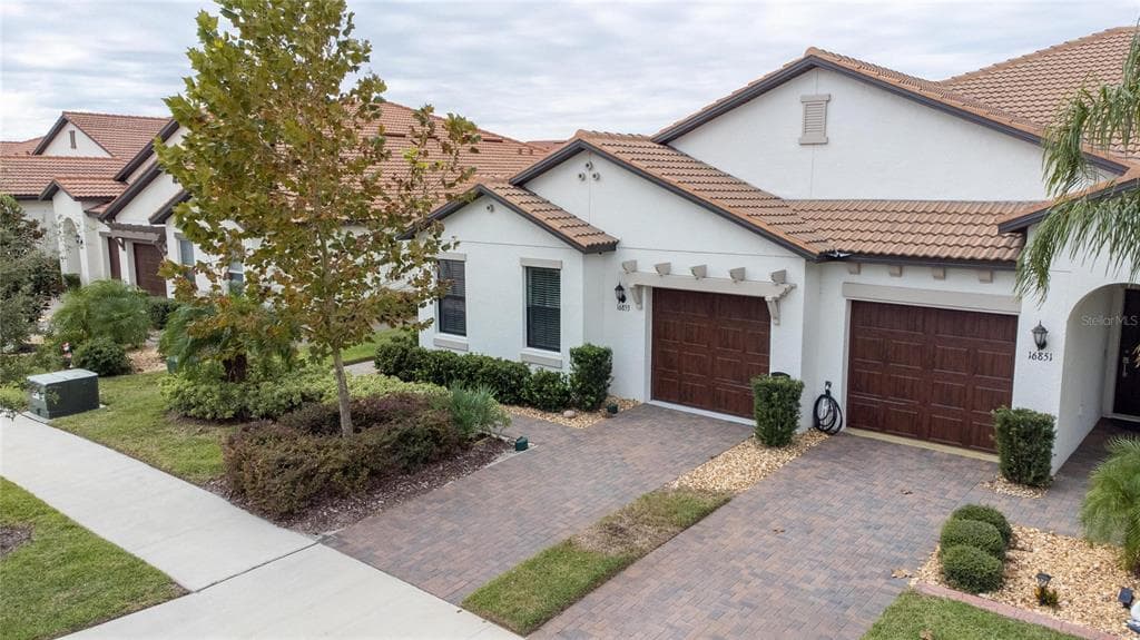 16853 WHISPER ELM STREET WIMAUMA, FL 33598