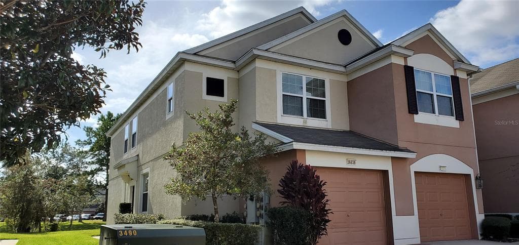 26638 CASTLEVIEW WAY WESLEY CHAPEL, FL 33544