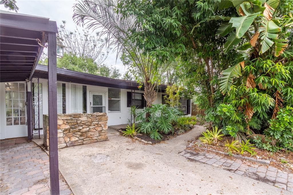 204 S SUNLAND DRIVE SANFORD, FL 32773