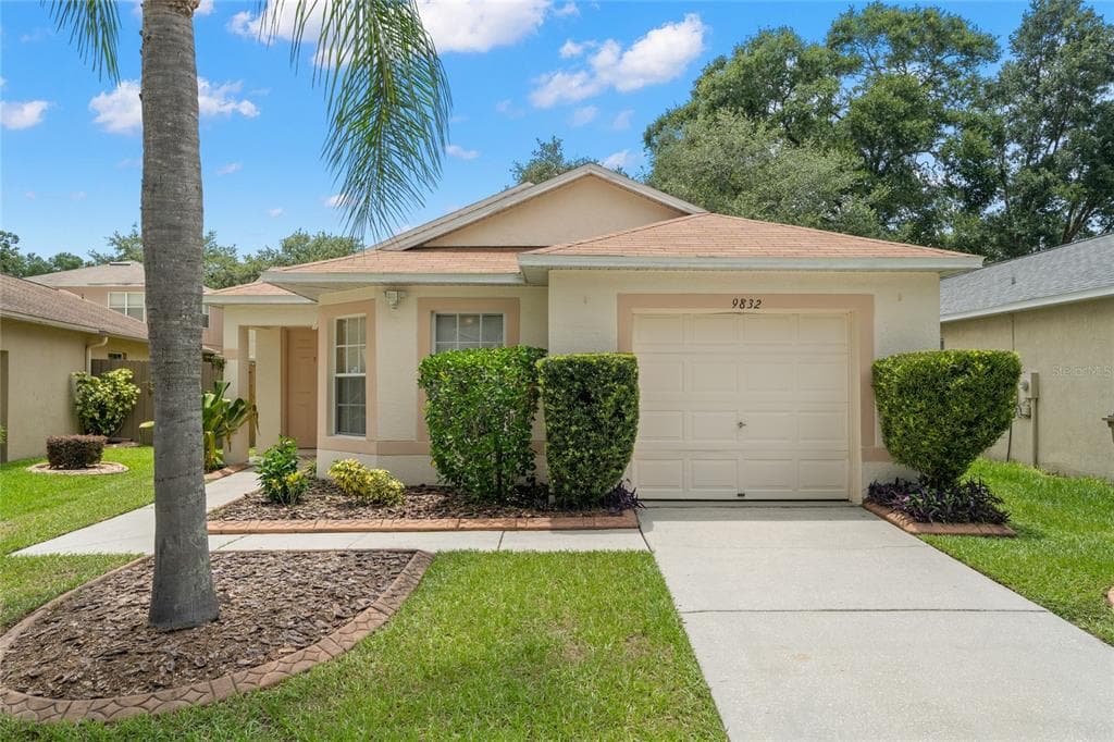 9832 MORRIS GLEN WAY TEMPLE TERRACE, FL 33637
