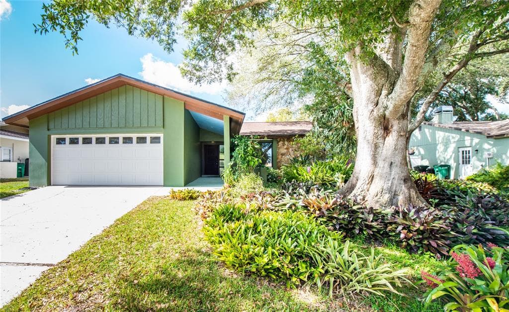 4143 MALLARD DRIVE