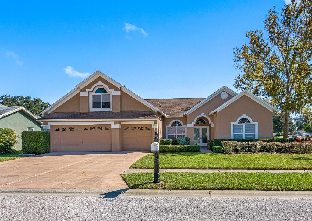 1424 PRIMWOOD LANE LUTZ, FL 33549