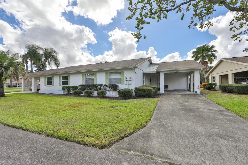 2205 GREENWICH DRIVE UNIT 0