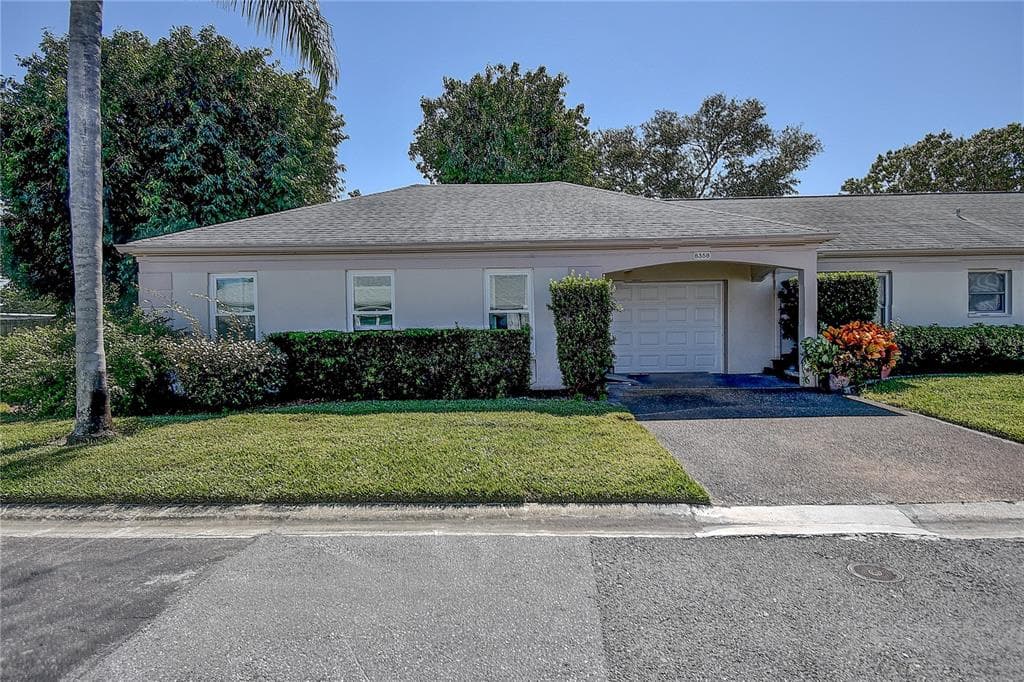 8358 CANDLEWOOD ROAD SEMINOLE, FL 33777
