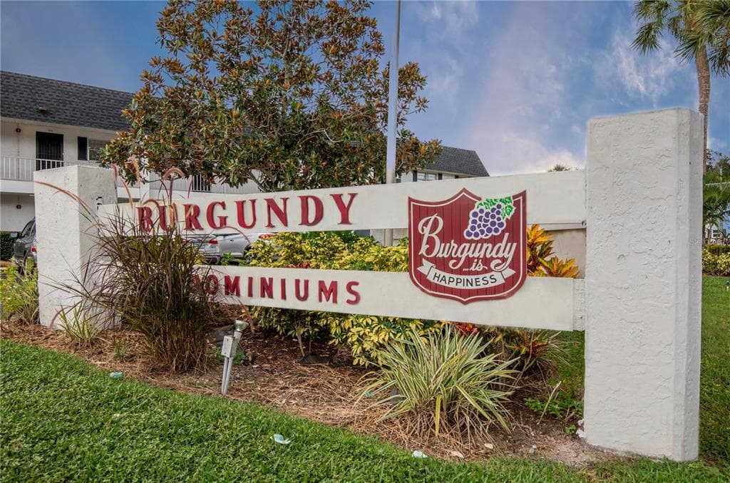 304 47TH AVENUE DRIVE W UNIT 109 BRADENTON, FL 34207