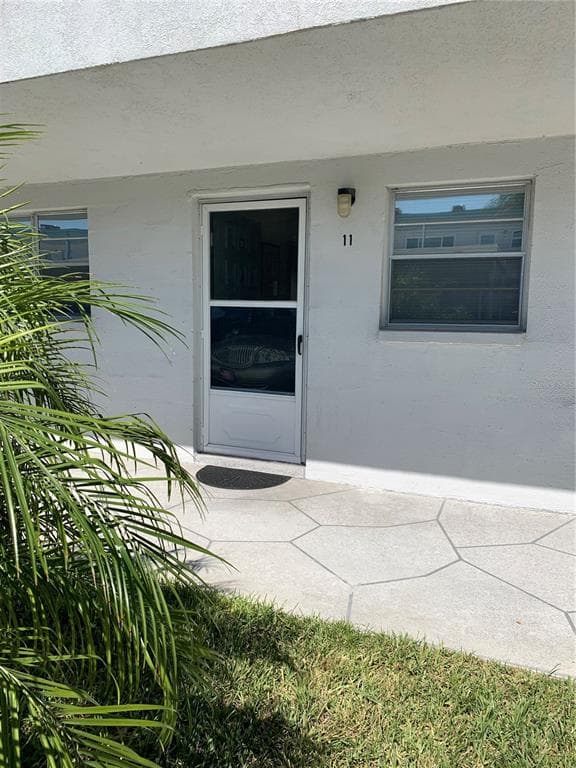 5356 81ST STREET N UNIT 11 ST PETERSBURG, FL 33709