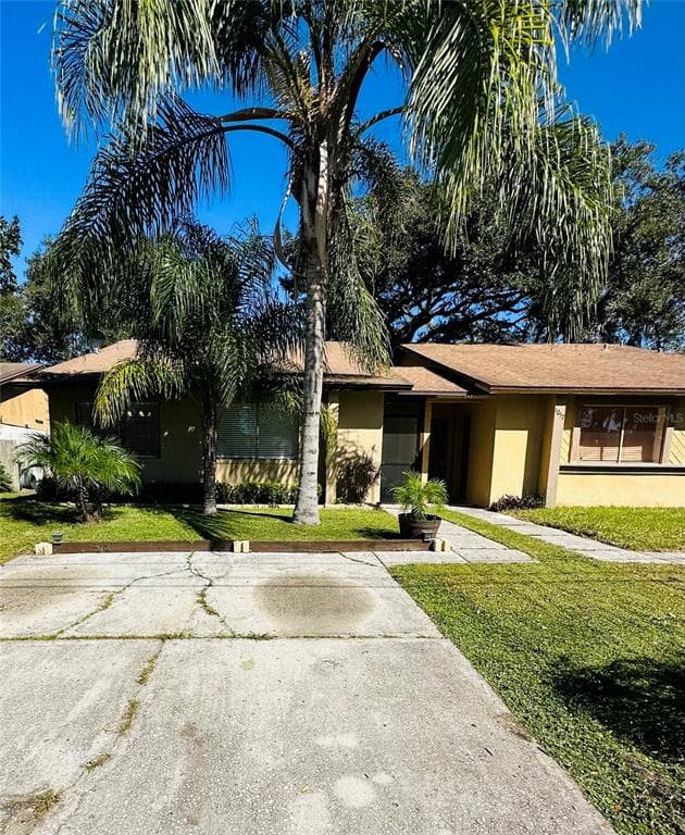 1059 OLD SOUTH DRIVE LAKELAND, FL 33811