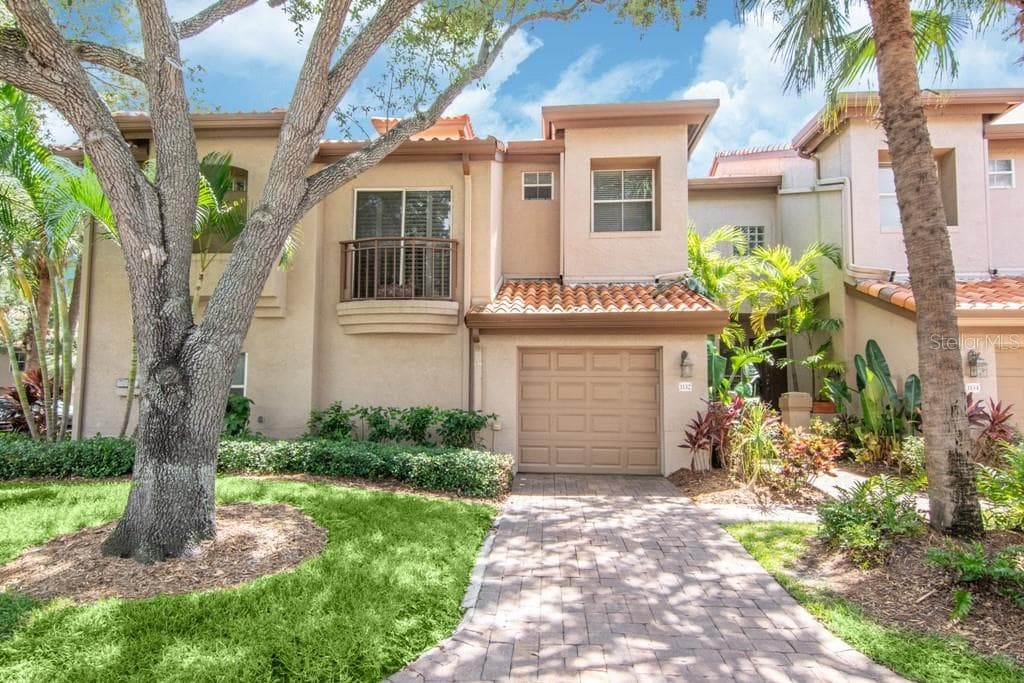 1132 SHIPWATCH CIRCLE TAMPA, FL 33602