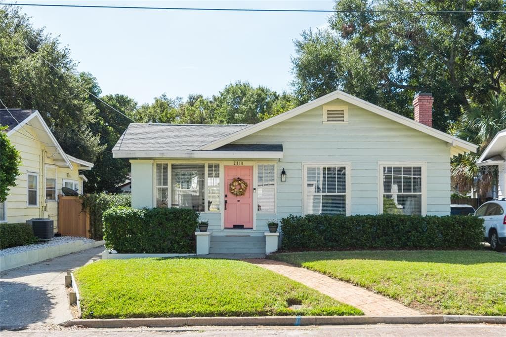 2810 W ANGELES STREET TAMPA, FL 33629