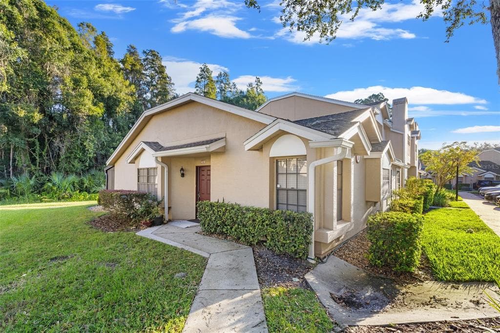 5100 BURCHETTE ROAD UNIT 500 TAMPA, FL 33647