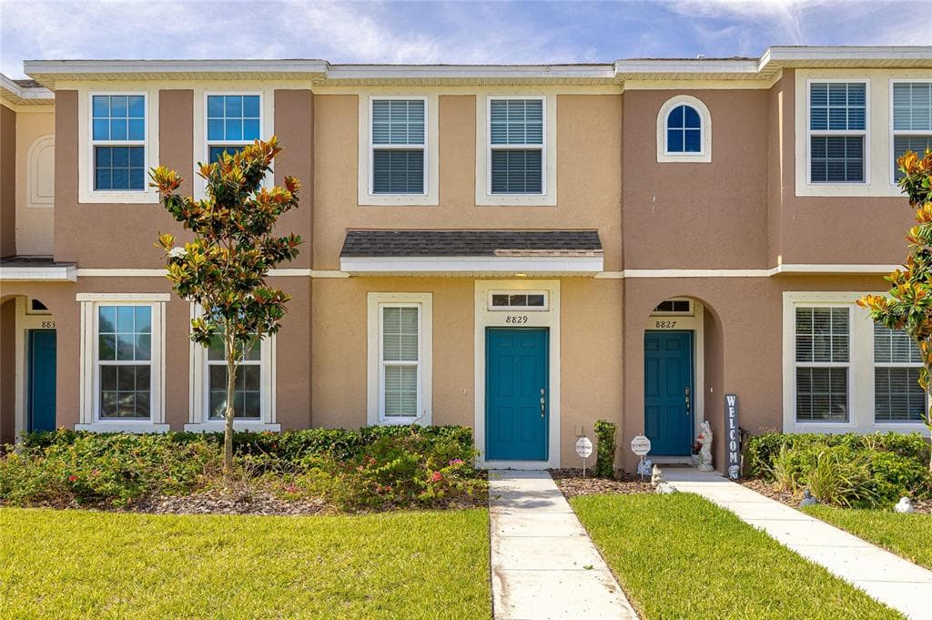 8829 WALNUT GABLE COURT RIVERVIEW, FL 33578