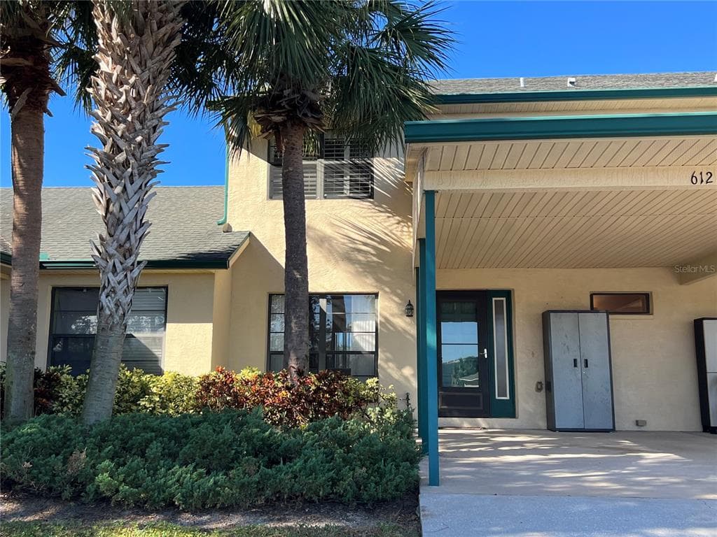 612 YARDARM DRIVE UNIT 6 APOLLO BEACH, FL 33572