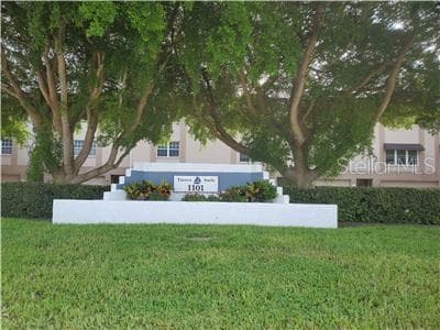1101 PINELLAS BAYWAY S UNIT 303 TIERRA VERDE, FL 33715