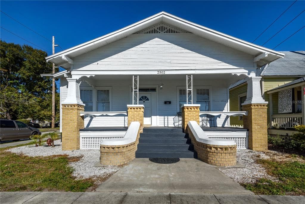2502 E 10TH AVENUE TAMPA, FL 33605