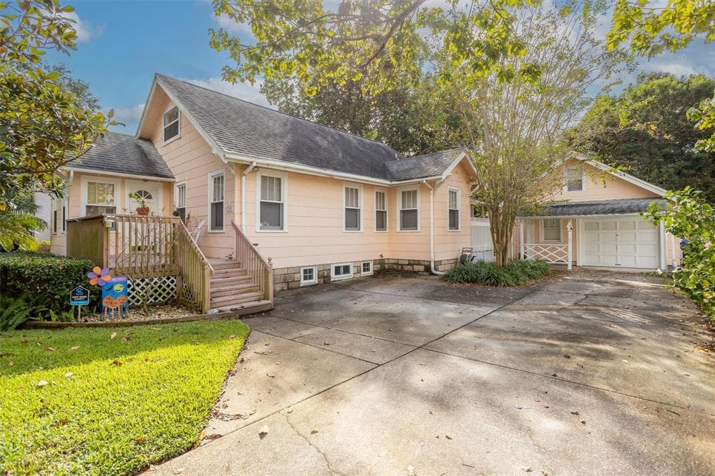 730 20TH AVENUE N ST PETERSBURG, FL 33704
