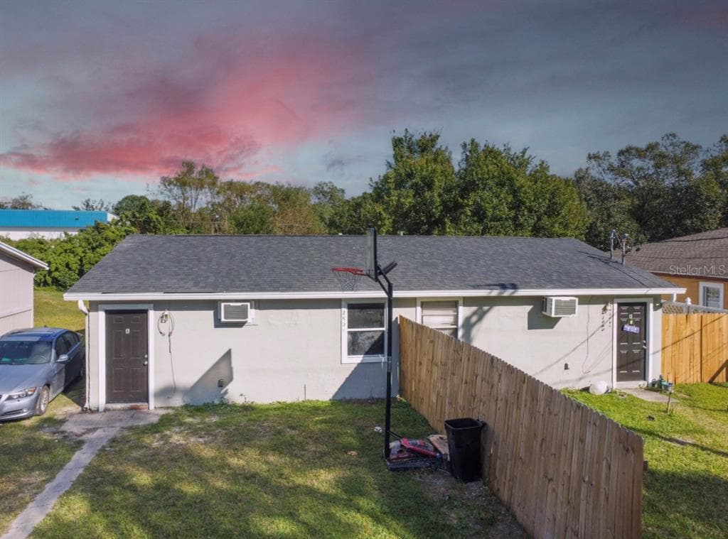 2809 ANTHONY STREET TAMPA, FL 33619