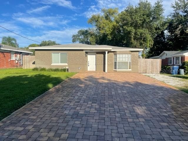 809 N GOMEZ AVENUE TAMPA, FL 33609
