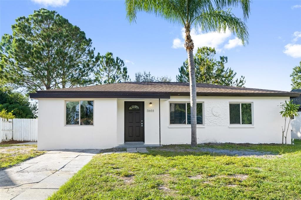 5603 S LOIS AVENUE TAMPA, FL 33616