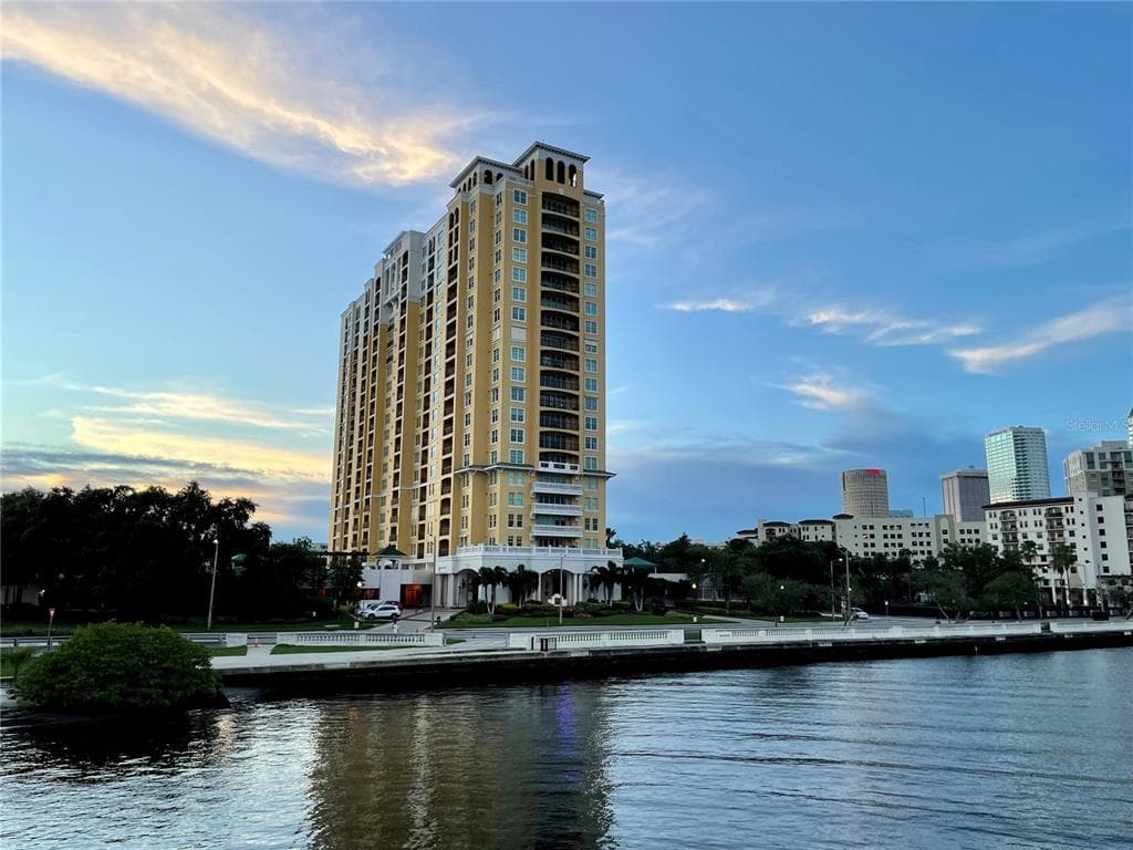 345 BAYSHORE BOULEVARD UNIT 1112 TAMPA, FL 33606