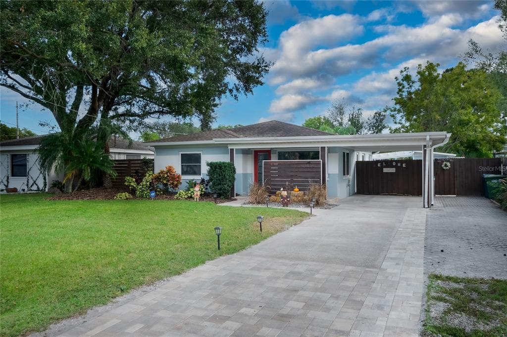 3418 W GRAY STREET TAMPA, FL 33609
