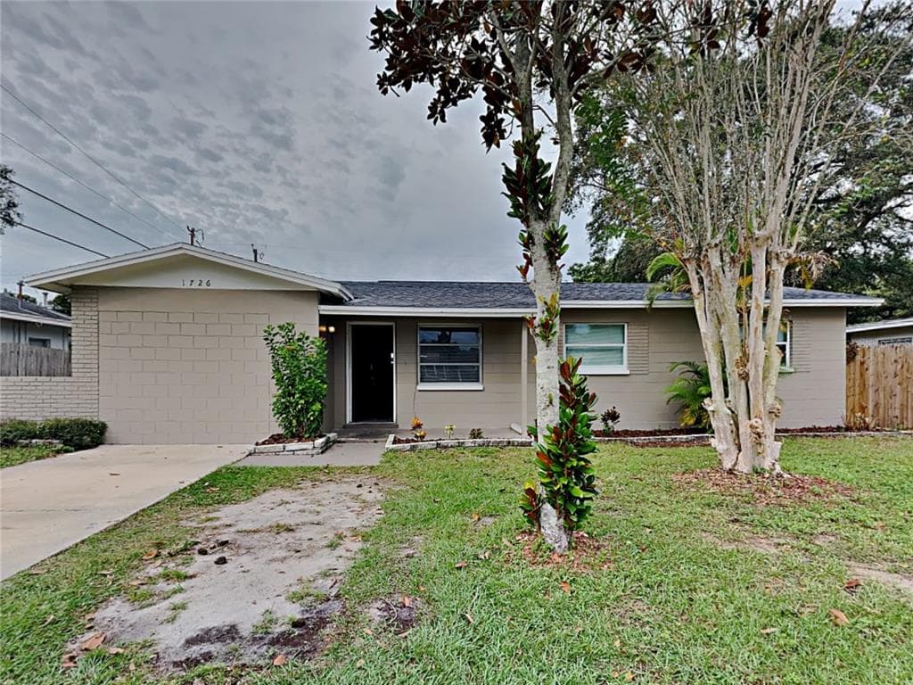 1726 ST CROIX DRIVE CLEARWATER, FL 33759