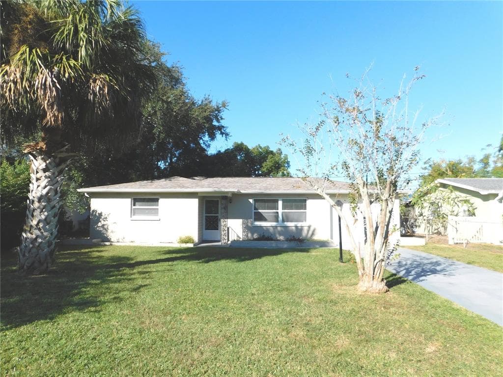 1931 KNOLLWOOD DRIVE HOLIDAY, FL 34690