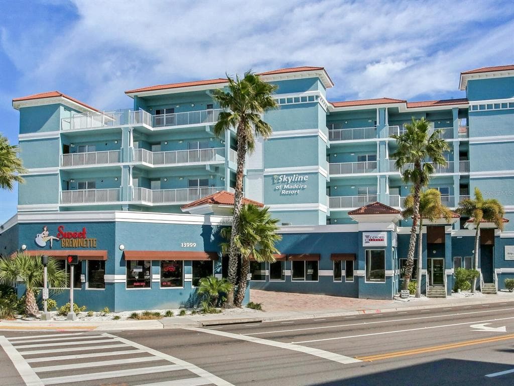 13999 GULF BOULEVARD UNIT 401 MADEIRA BEACH, FL 33708