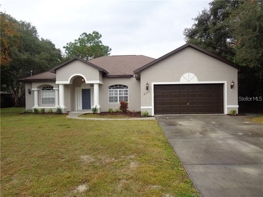 8245 GALGANO LANE SPRING HILL, FL 34606