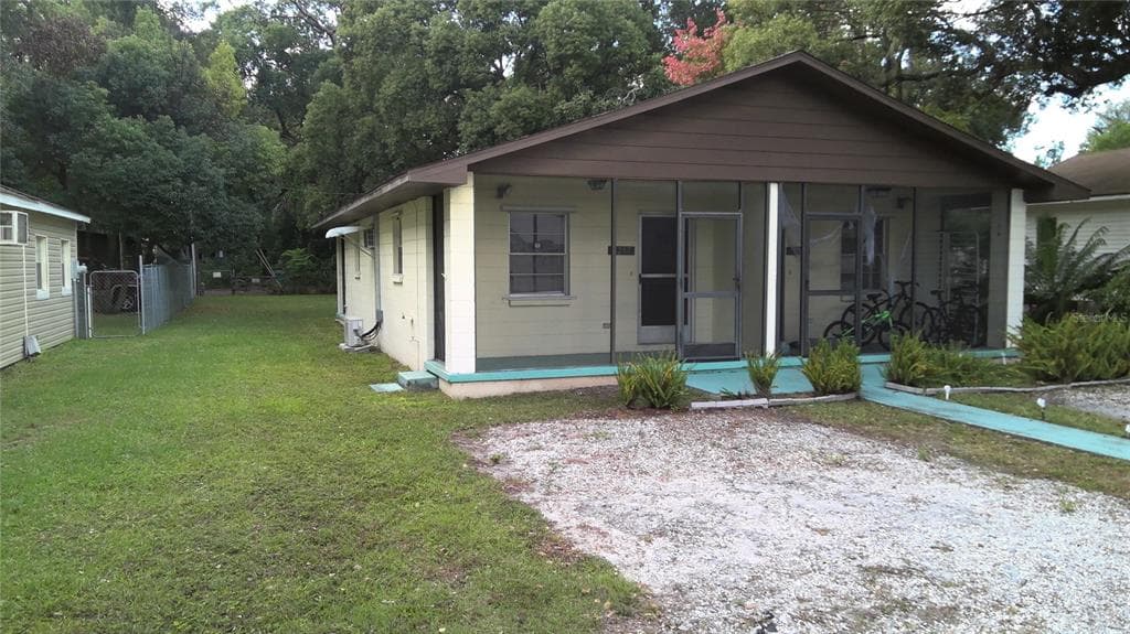 5217 17TH STREET ZEPHYRHILLS, FL 33542