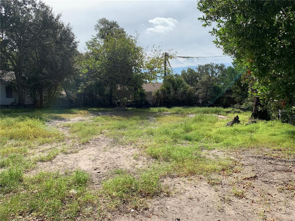 1147 ENGMAN STREET CLEARWATER, FL 33755