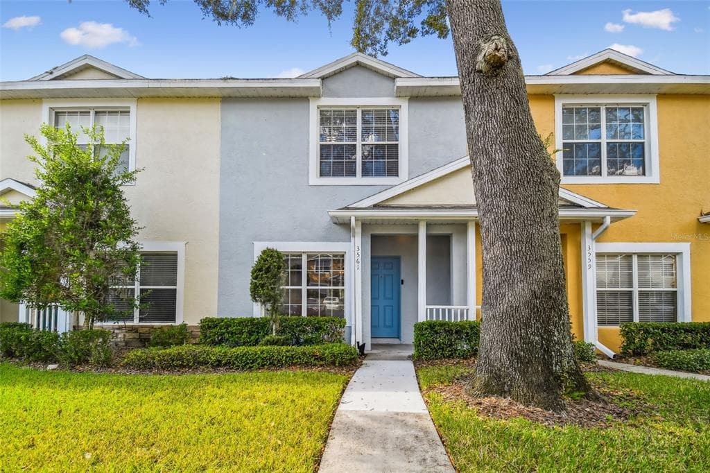 3561 HIGH HAMPTON CIRCLE TAMPA, FL 33610