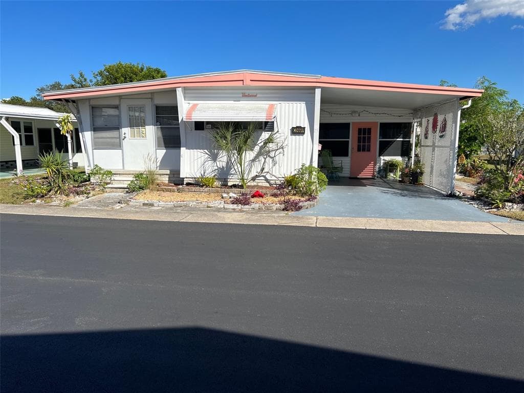 75 PINDO PALM STREET W LARGO, FL 33770