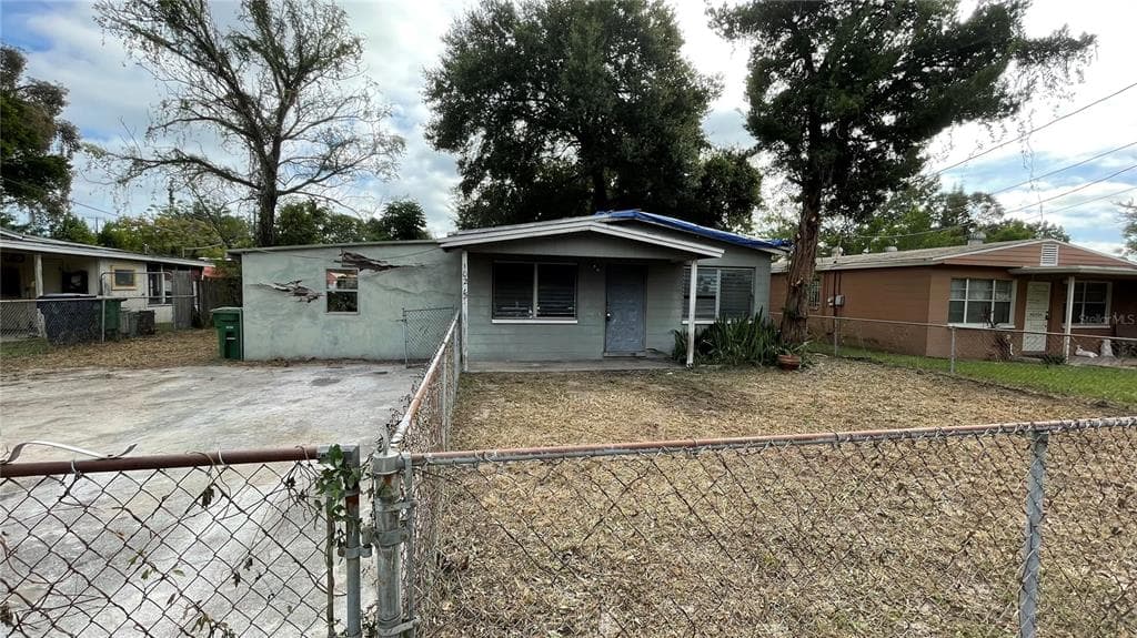 10215 N 26TH STREET TAMPA, FL 33612
