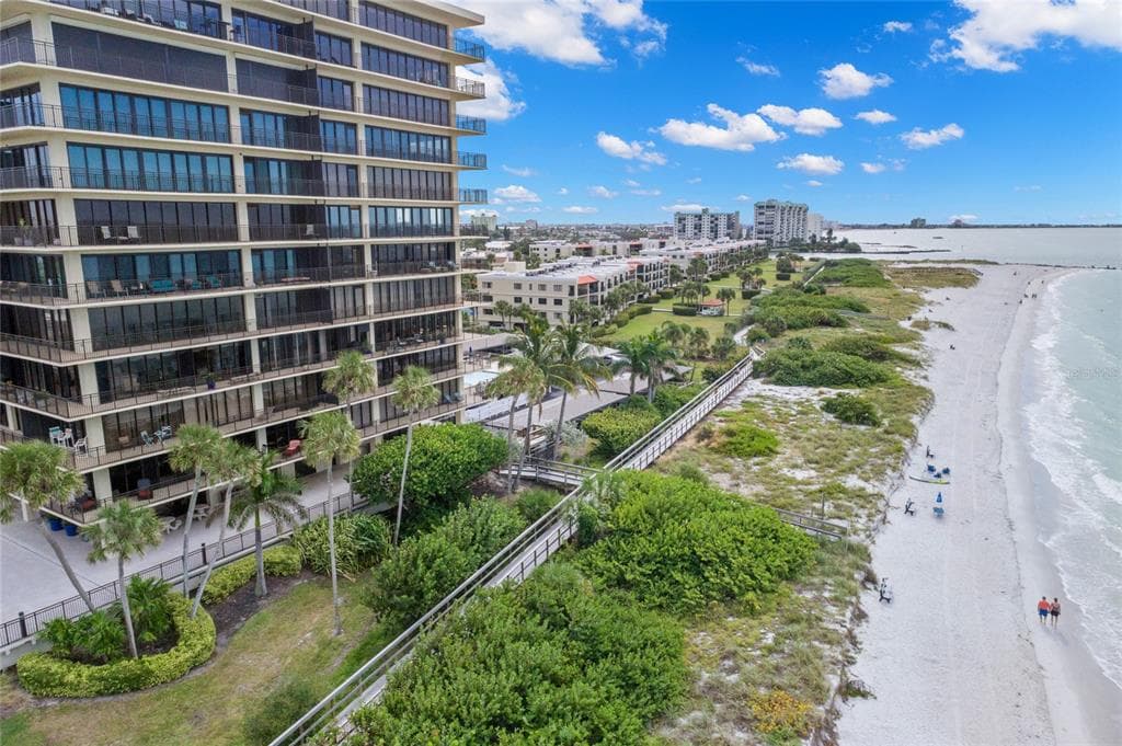7650 BAYSHORE DRIVE UNIT 202 TREASURE ISLAND, FL 33706