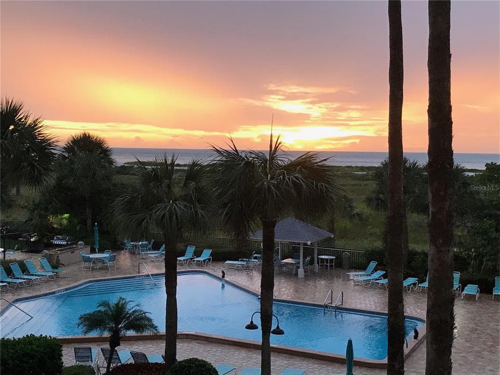 1230 GULF BOULEVARD UNIT 304 CLEARWATER, FL 33767