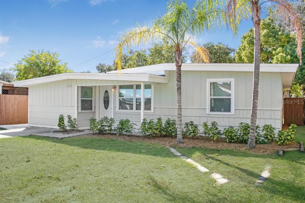7810 52ND LANE N PINELLAS PARK, FL 33781