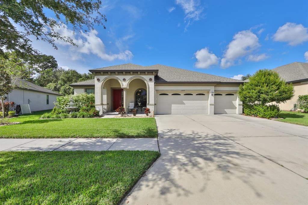 11012 BRAHMAN RANCH CIRCLE RIVERVIEW, FL 33578