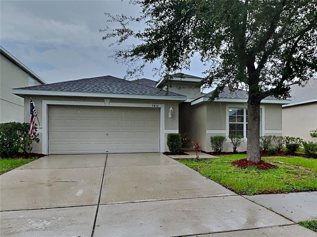 7413 DRAGON FLY LOOP GIBSONTON, FL 33534